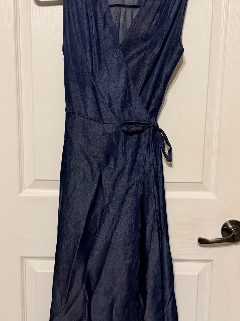 Sleeveless Navy Wrap Midi Dress with Tie Waist